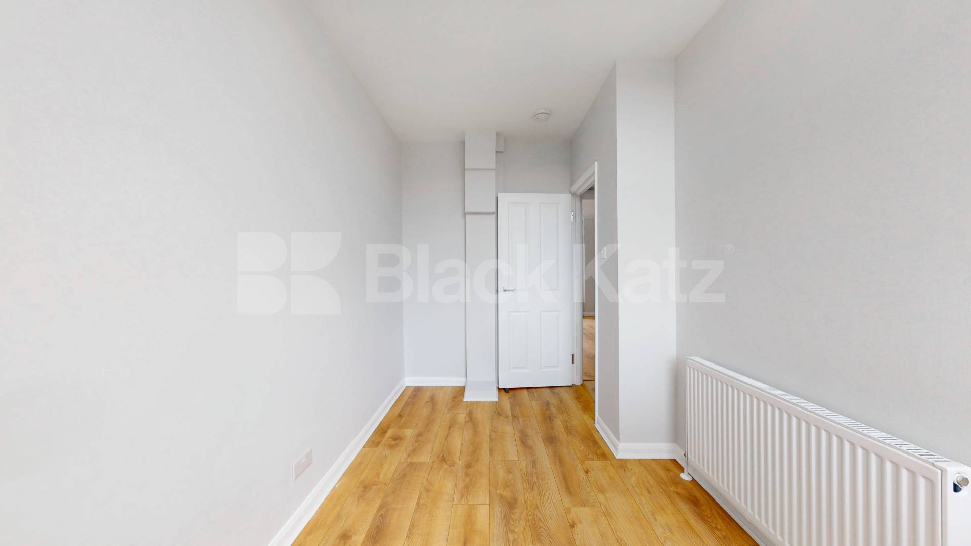 Newly refurbished one bed within walking distance to Paddington & Bayswater Gloucester Terrace, Bayswater